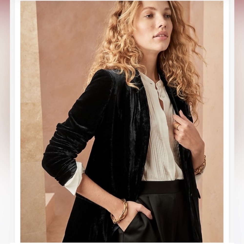 NWT BANANA REPUBLIC VELVET BLAZER BLACK 10 PETITE